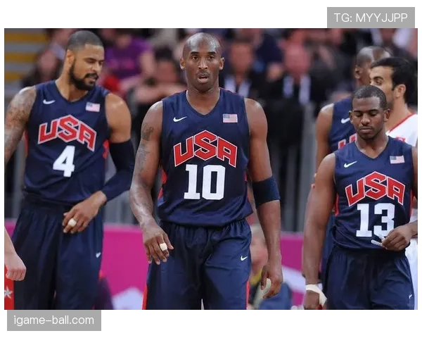推人犯规判定标准详解：NBA与FIBA规则有何不同？